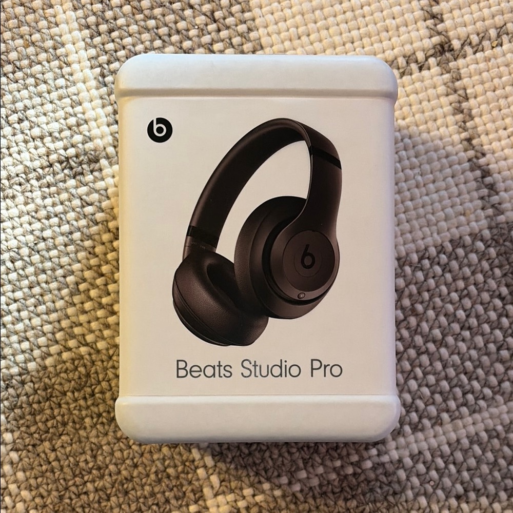 Beats Studio Pro Wireless Headphones